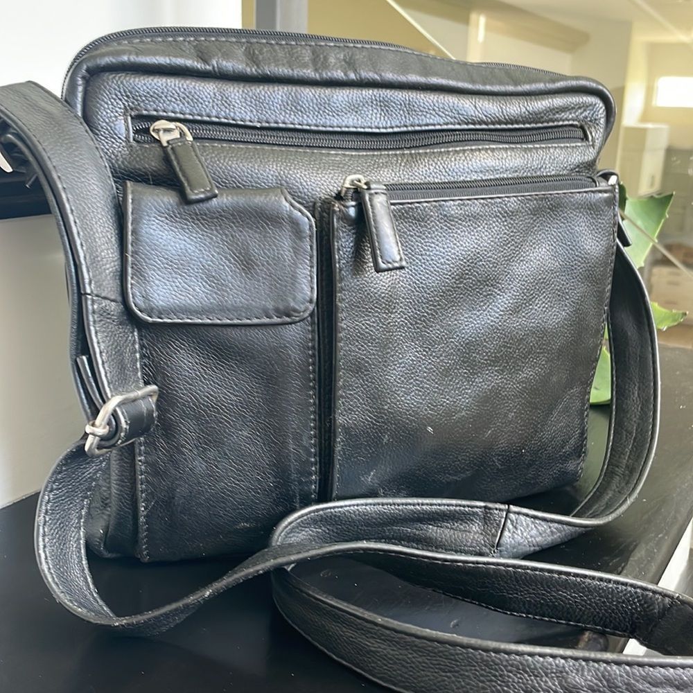 Genuine leather unisex, Messenger shoulder handbag purse black briefcase